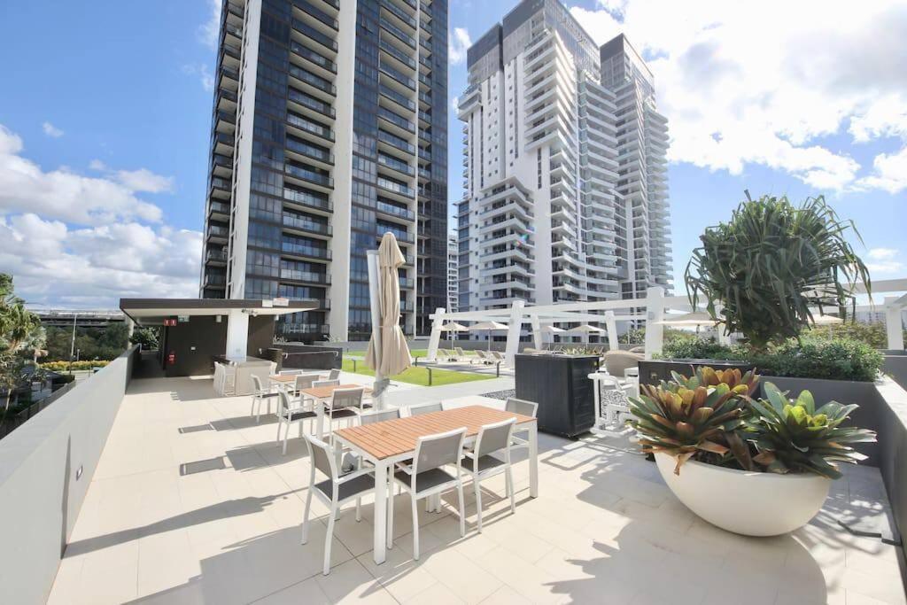 Broadbeach Apartment Level 10 With Beach Views Gold Coast Extérieur photo